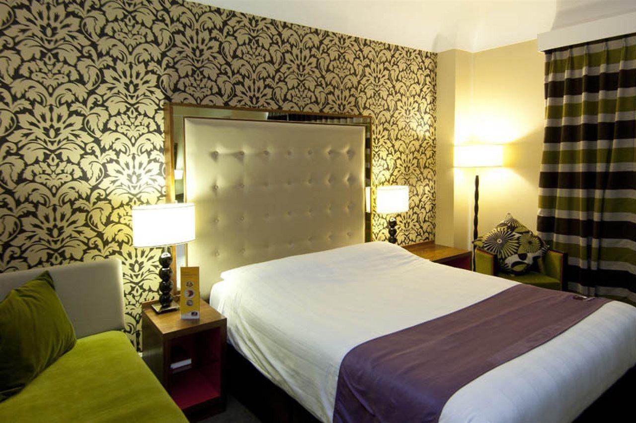 Premier Inn Bournemouth Central Exteriér fotografie