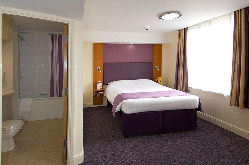 Premier Inn Bournemouth Central Exteriér fotografie